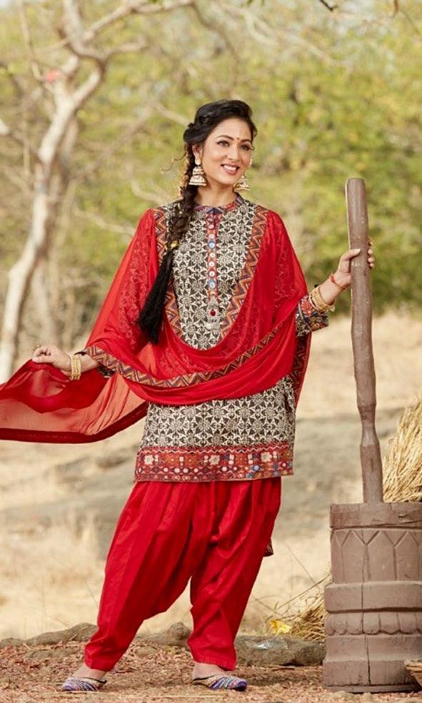 SK1238 - Salwar kameez and patiyala