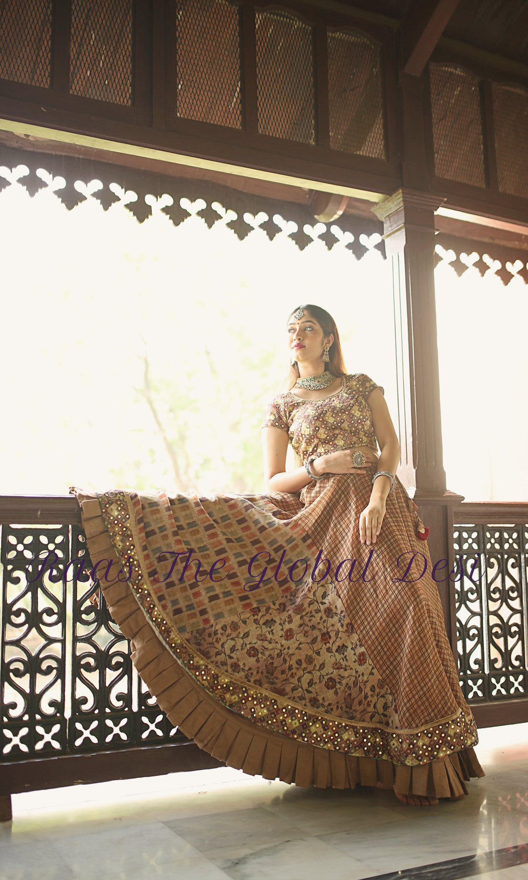 CC3052 - Chaniya choli