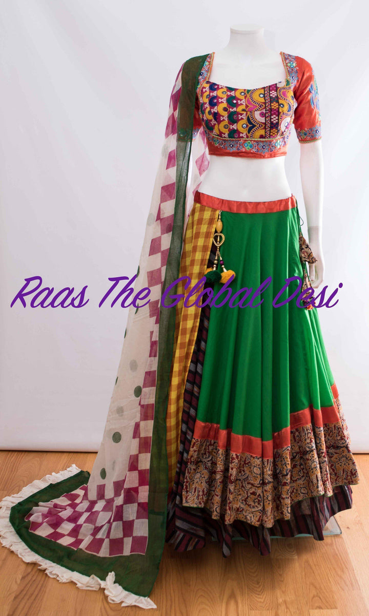 CC2096 - CHANIYA CHOLI