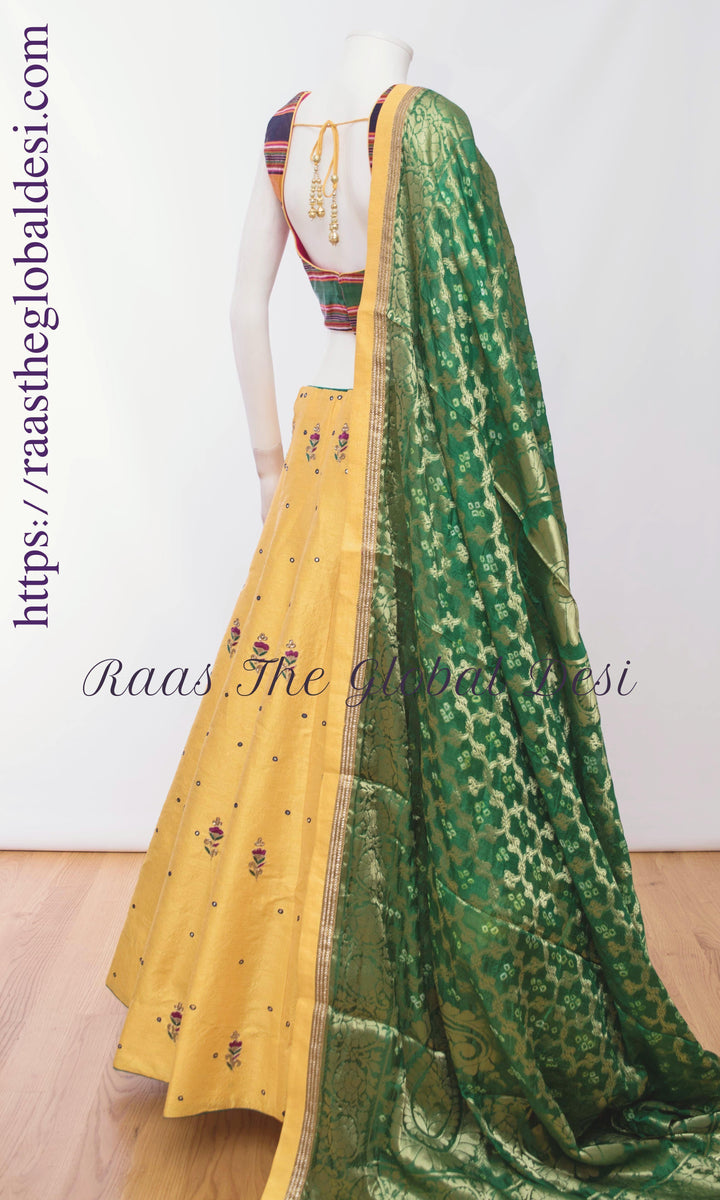 CC2328 - CHANIYA CHOLI