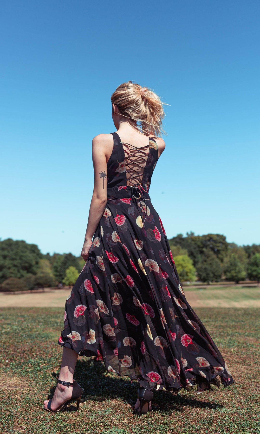 D1012 - dresses