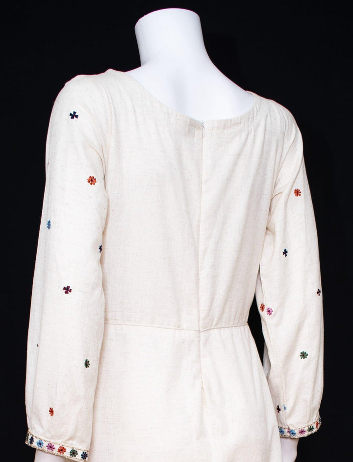 D1023 - dresses