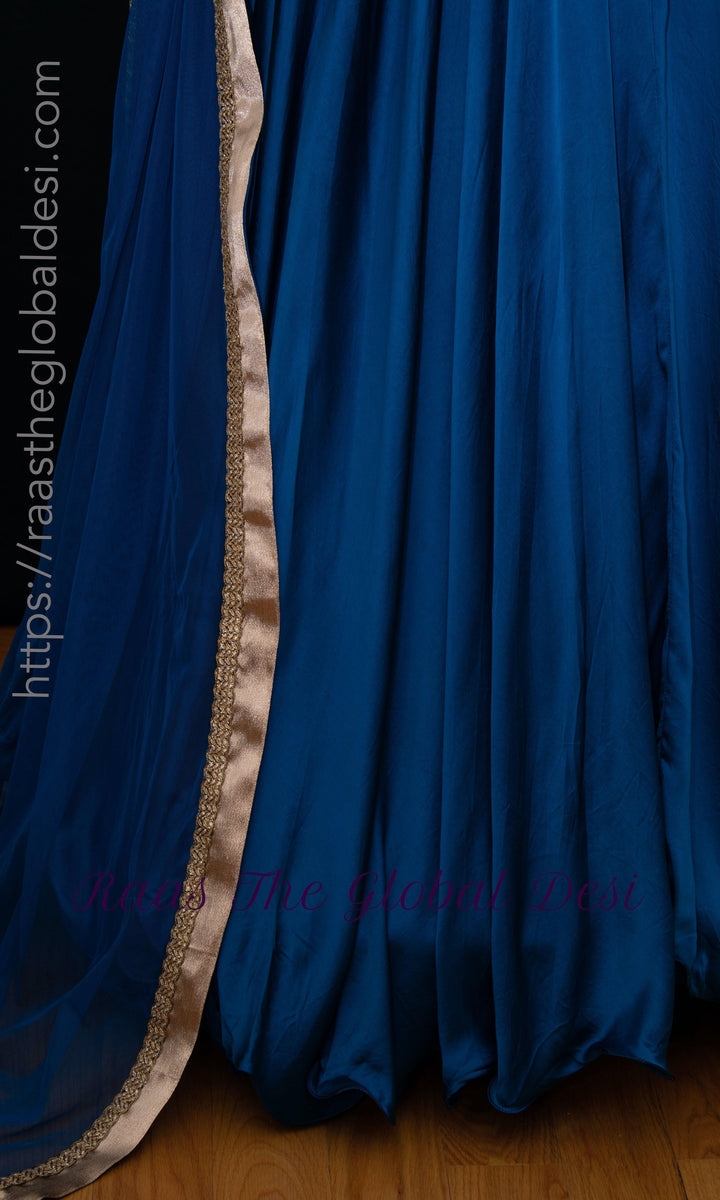 AG1677 - ANARKALI & GOWN