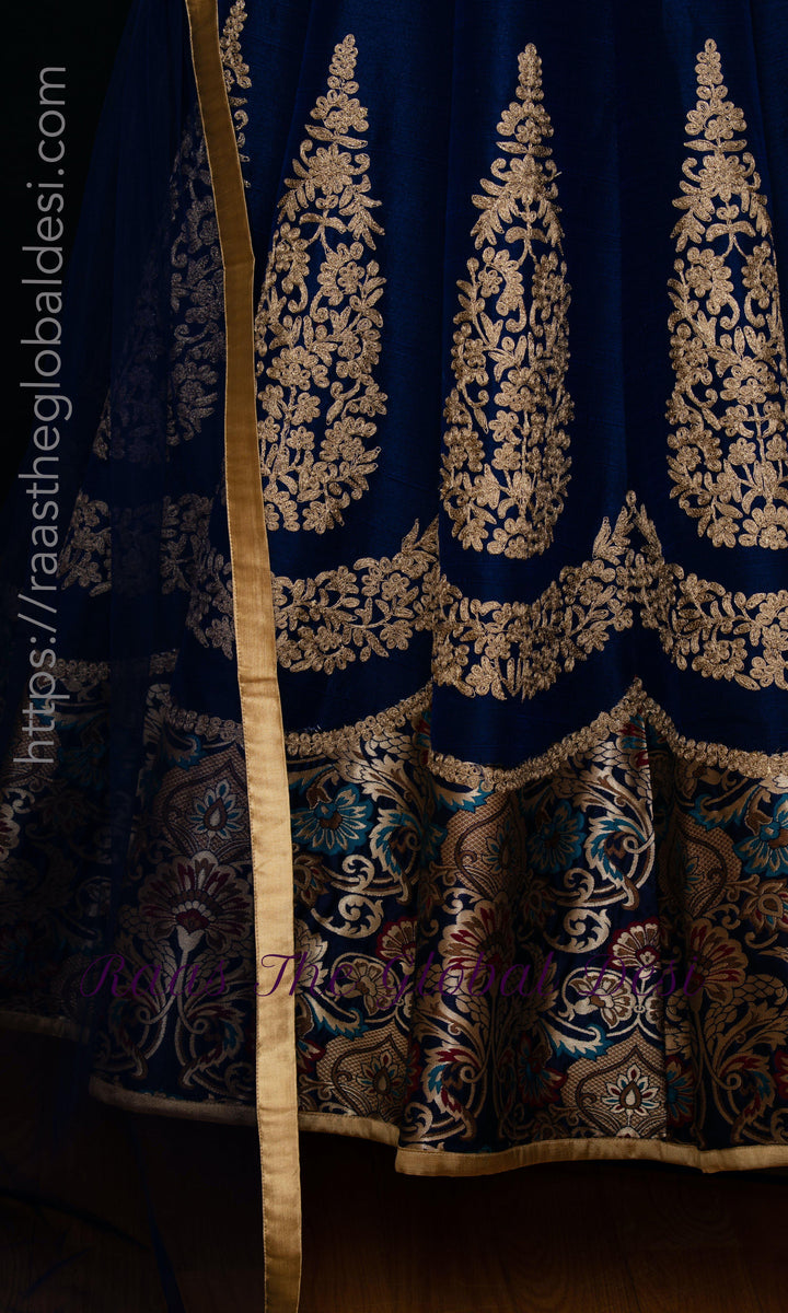AG1680 - ANARKALI & GOWN