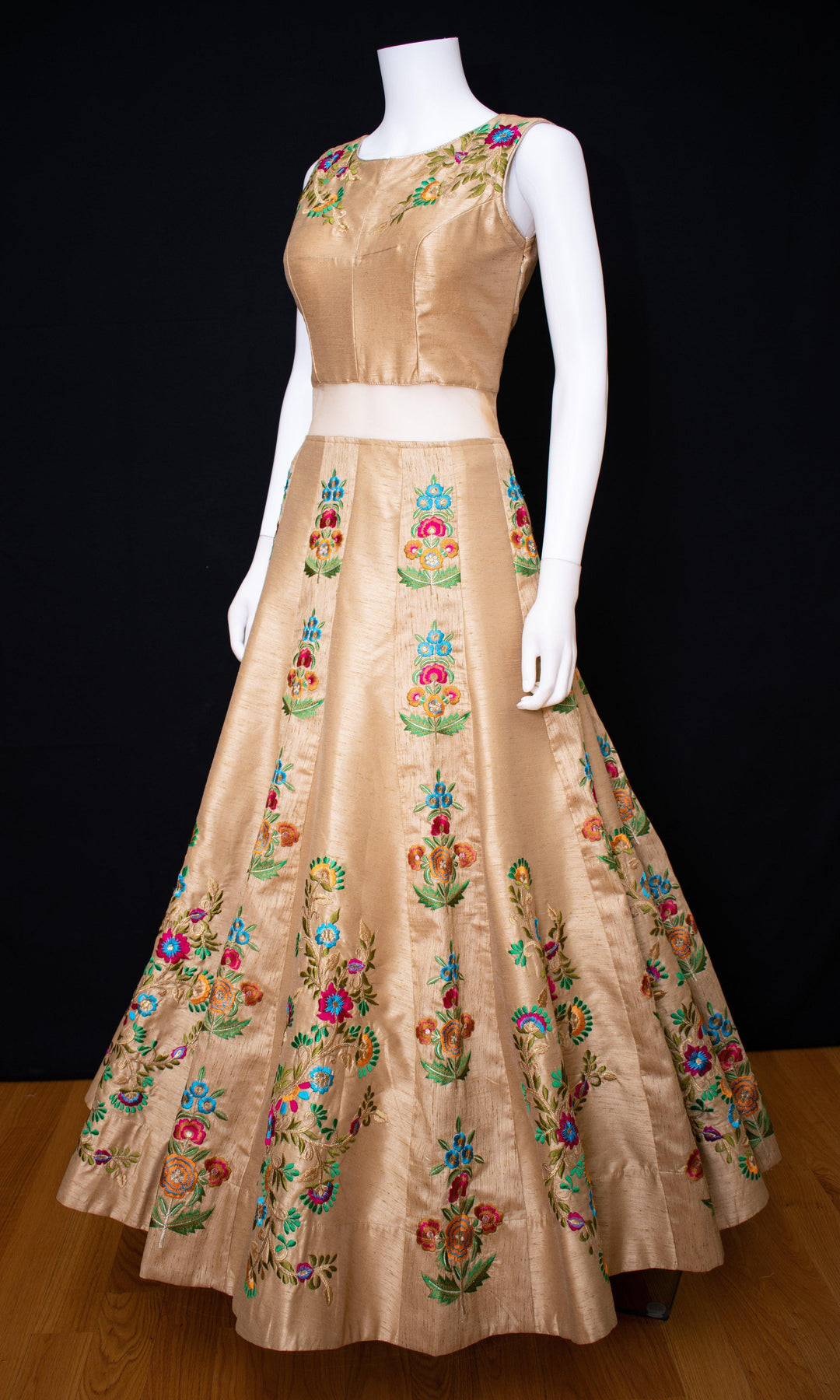 AG1651 - ANARKALI & GOWN