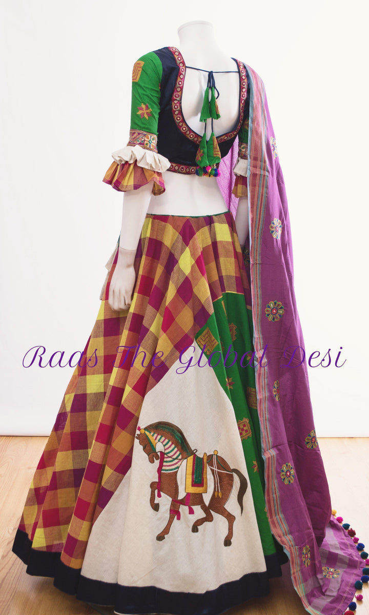 CC2296 - CHANIYA CHOLI