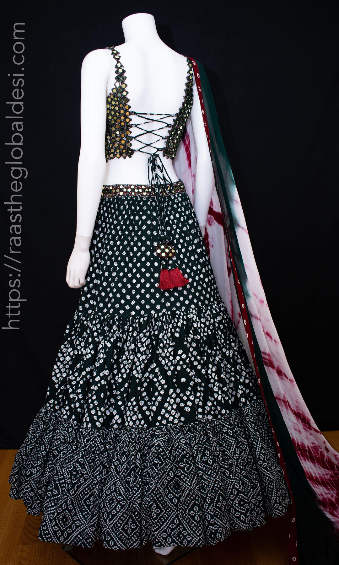 CC3270 Green mirror work lehenga - Chaniya choli
