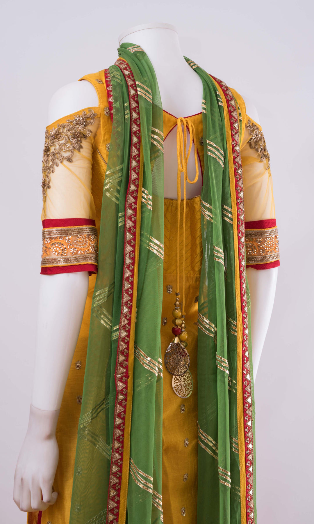 SK1242 - Salwar kameez and patiyala