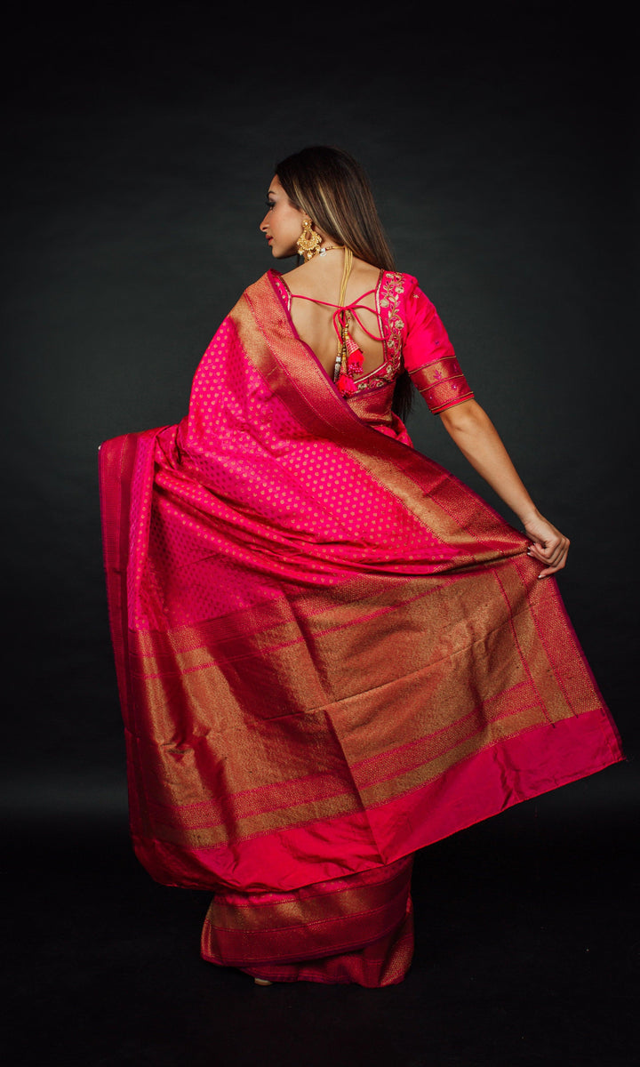 SR1107 - SAREES
