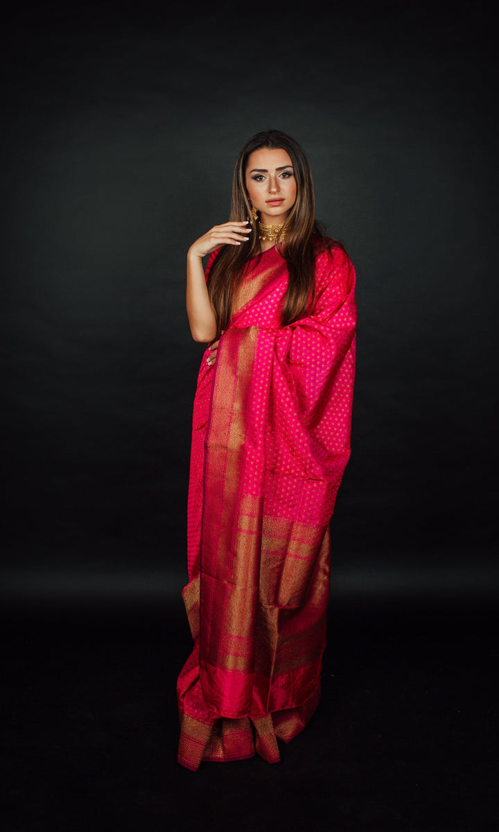 SR1107 - SAREES